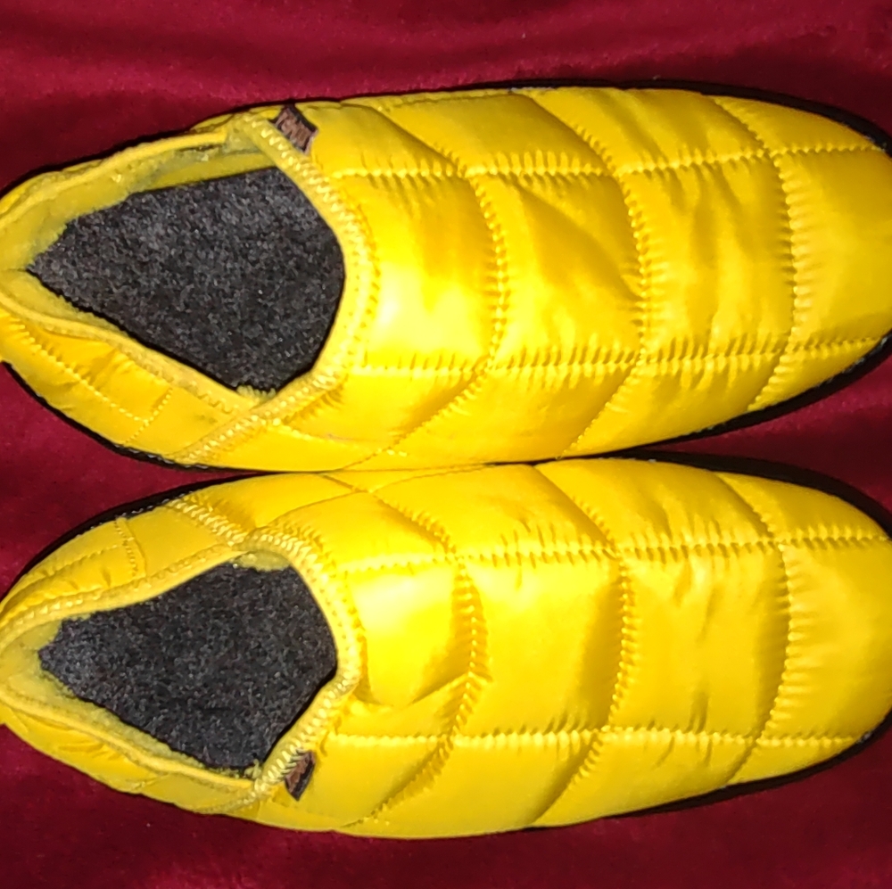 Joomra moccasin slippers